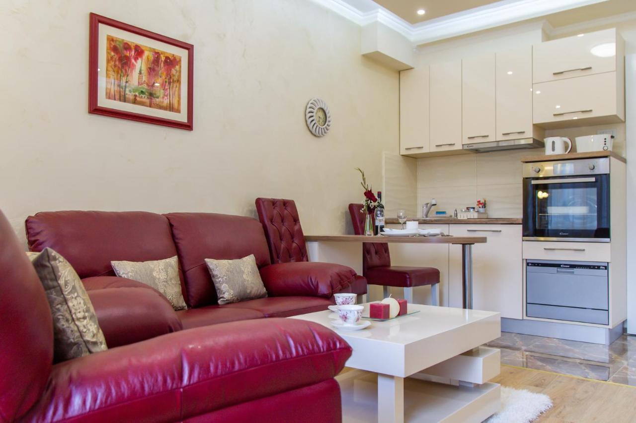 Apartman Boska Lux Суботиця Екстер'єр фото